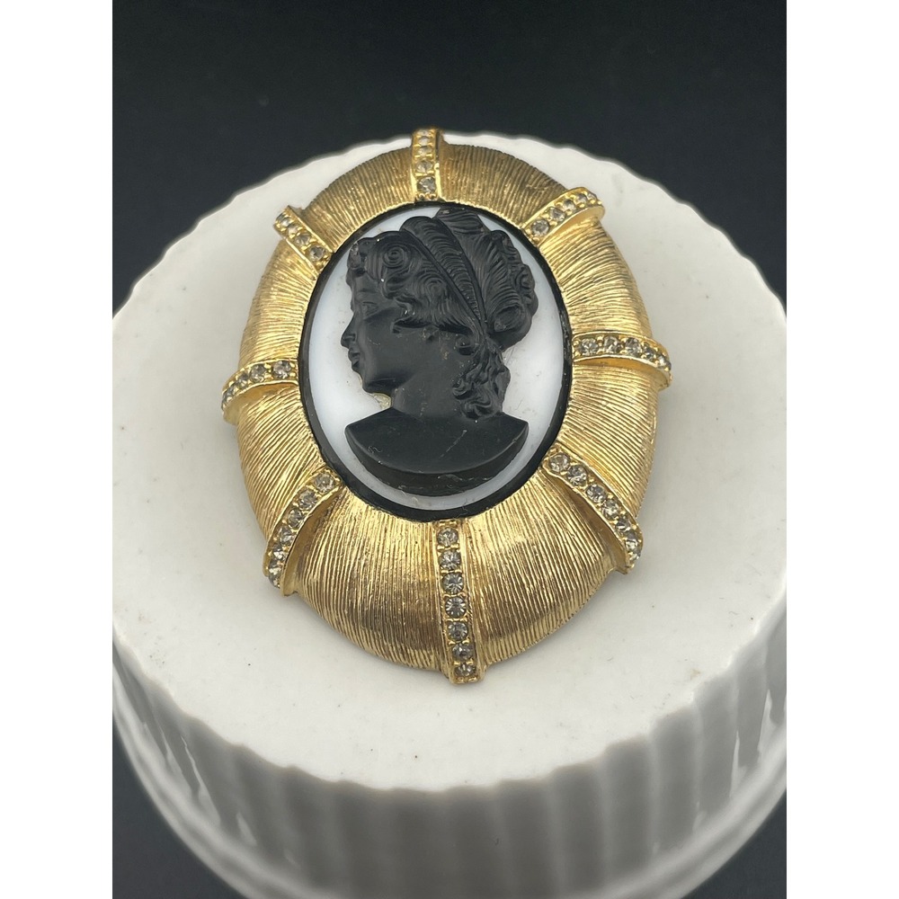 Schrager Large Gold Tone Statement Brooch Black Cameo Rhinestone Sculptural Vtg